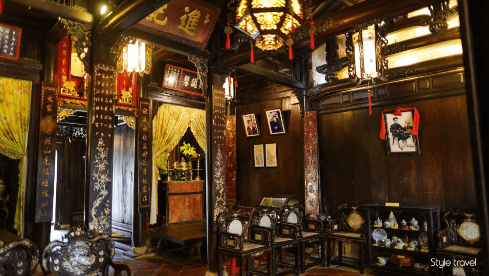 Explore Tan Ky Old House